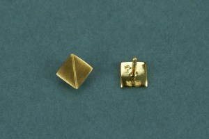 moderne Silberohrstecker vergoldet quadratisch EP2429-GP